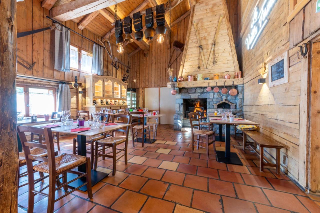 La Vieille Ferme Hotel Manigod Eksteriør billede