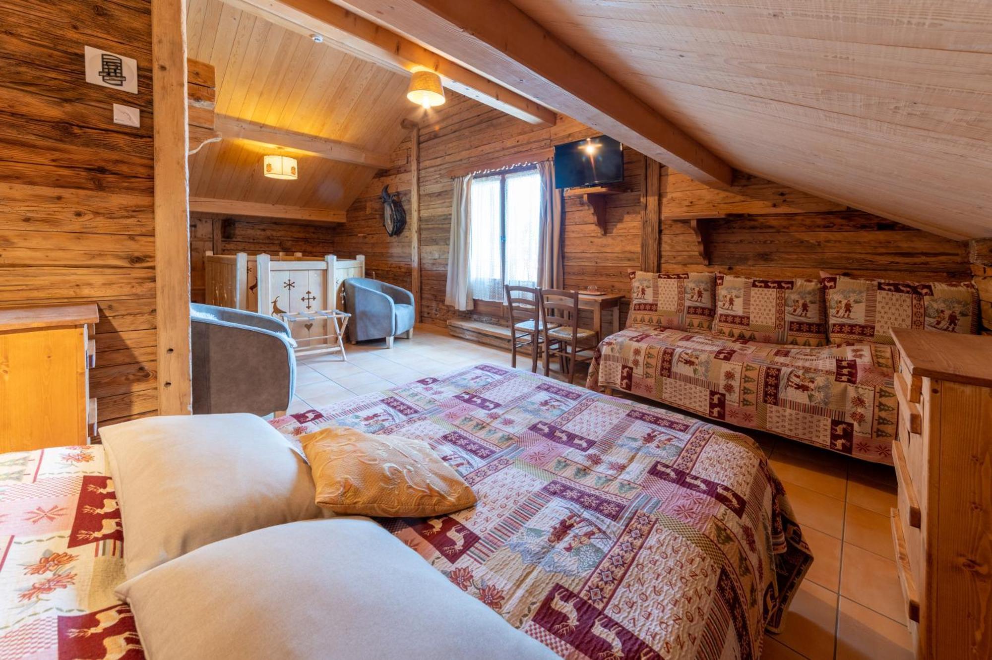 La Vieille Ferme Hotel Manigod Eksteriør billede
