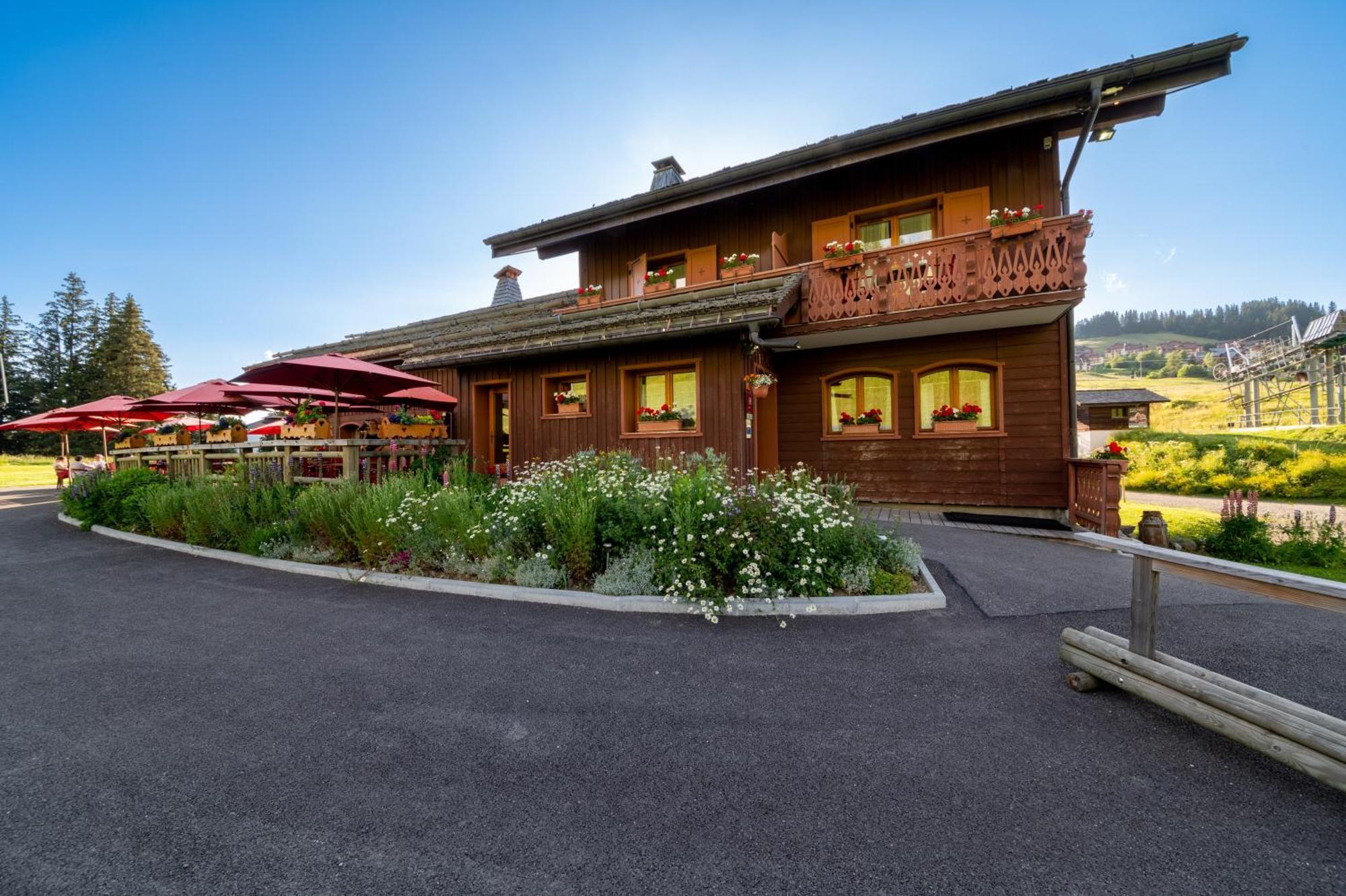 La Vieille Ferme Hotel Manigod Eksteriør billede